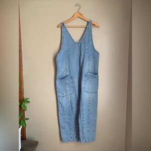 Free People We The Free High Roller Denim Jumpsuit Size Large Blue Overalls Bibs